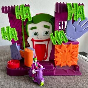 Imaginext Joker Fun House Playset with Scooter - Purple, Green, Orange